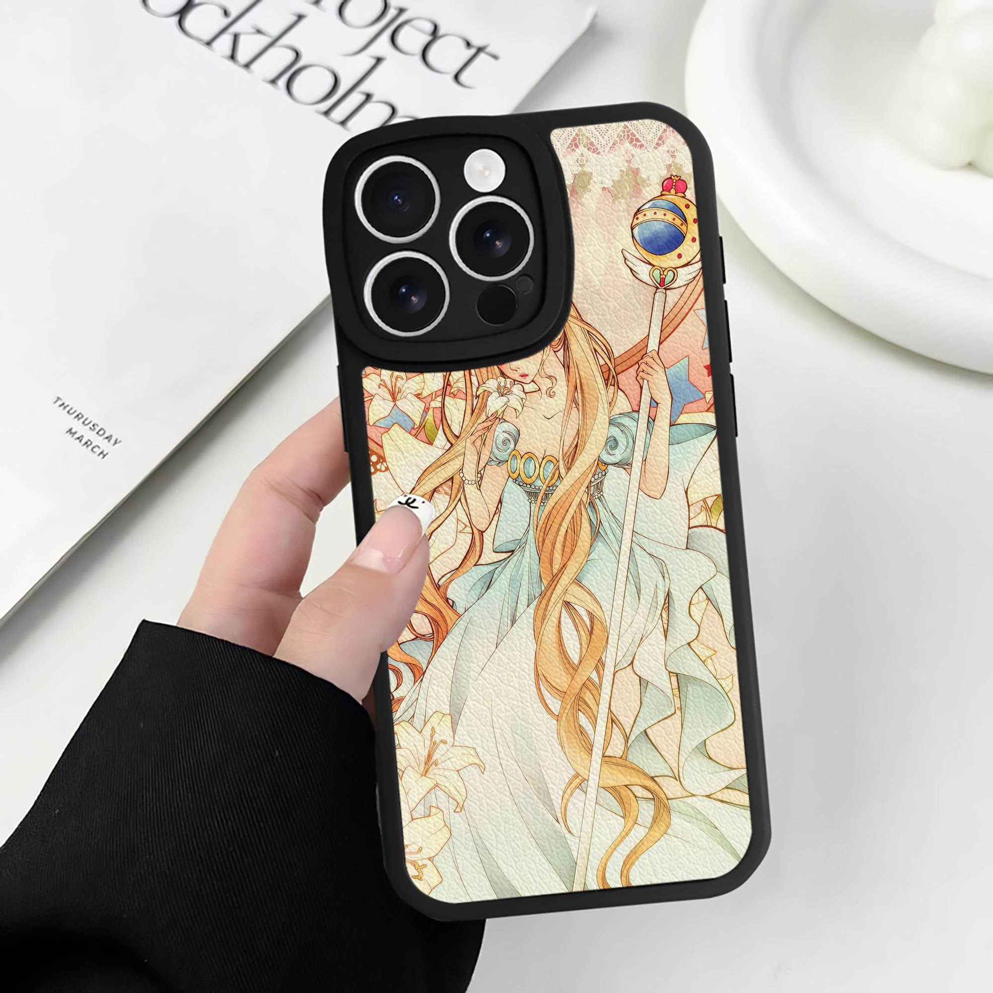 （画像用） 美少女戦士セーラームーン Sailor Moon 【iPhone 16シリーズ対応】シリコンスマホケース（レザー調） 材質：シリコン